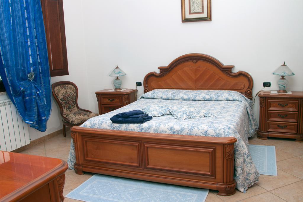 Bed and Breakfast Il Vecchioliveto Di Ornella Marrùbiu Pokoj fotografie